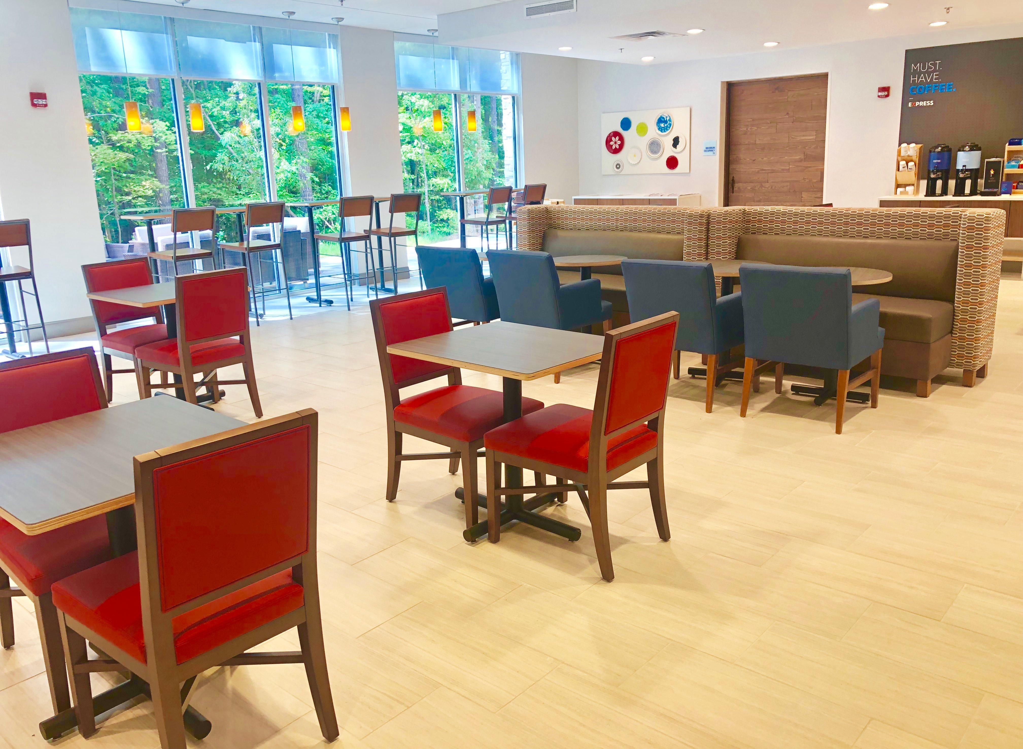 Holiday Inn Express & Suites Raleigh Airport - Brier Creek By Ihg Kültér fotó