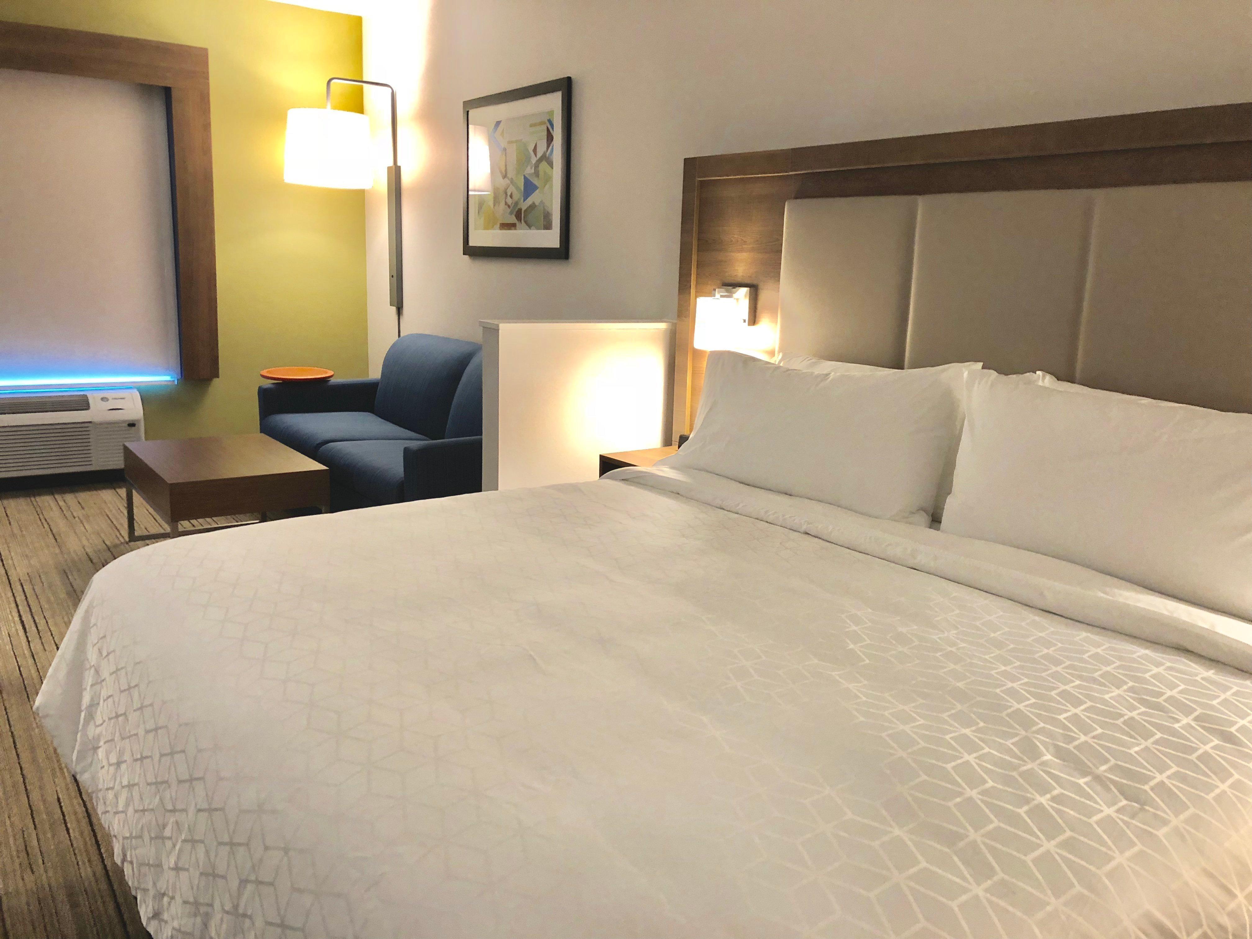 Holiday Inn Express & Suites Raleigh Airport - Brier Creek By Ihg Kültér fotó